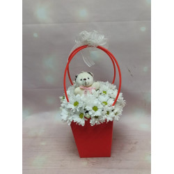Beyaz Papatya Buketi & Sevimli Peluş Ayıcık Aranjmanı