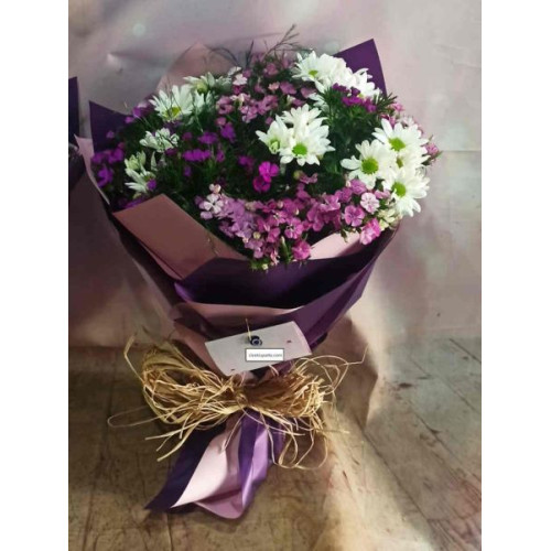Mor ve Beyaz Mevsim Esintisi Buketi